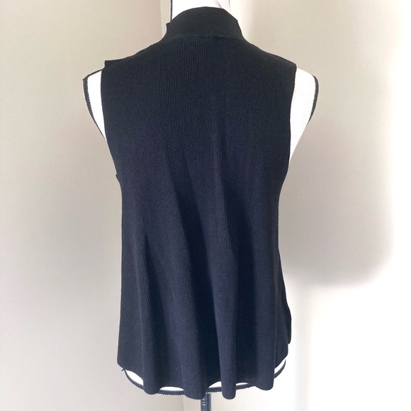 NWT Ann Taylor Loft Mock Neck Sleeveless Top Size M - Picture 4 of 8